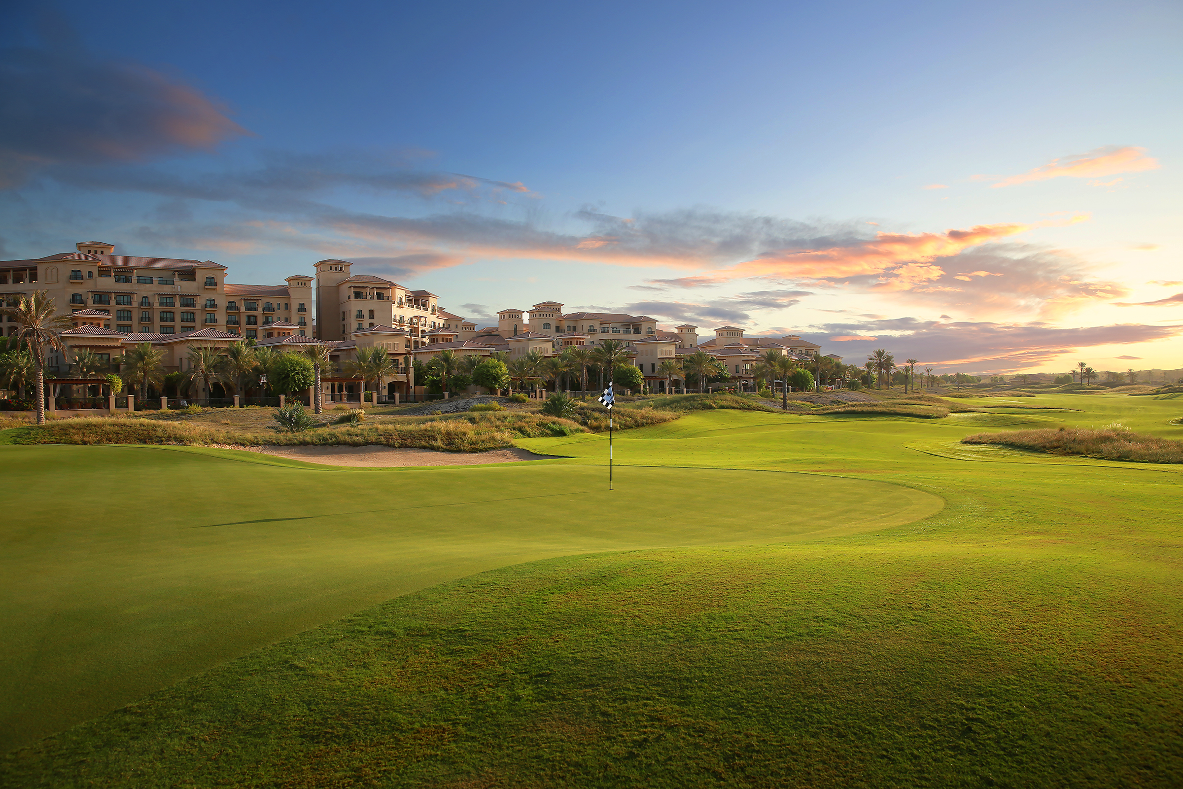 Abu Dhabi Golf Club, Yas Links, Saadiyat Beach Golf Club Komunitee Golf